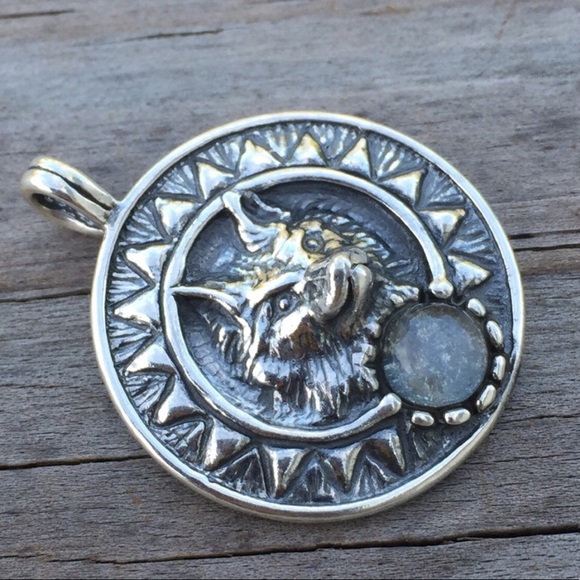 Viking Sun Wolf Pendant solid .925 Sterling Silver w/ genuine Moonstone gem USA - Picture 5 of 8
